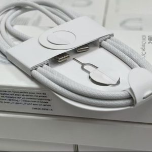 کابل USB-C مدل iPhone 16